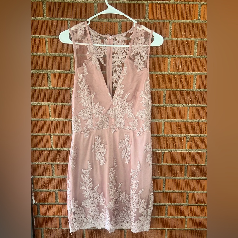 Sleeveless Party Dress with Lace🎀